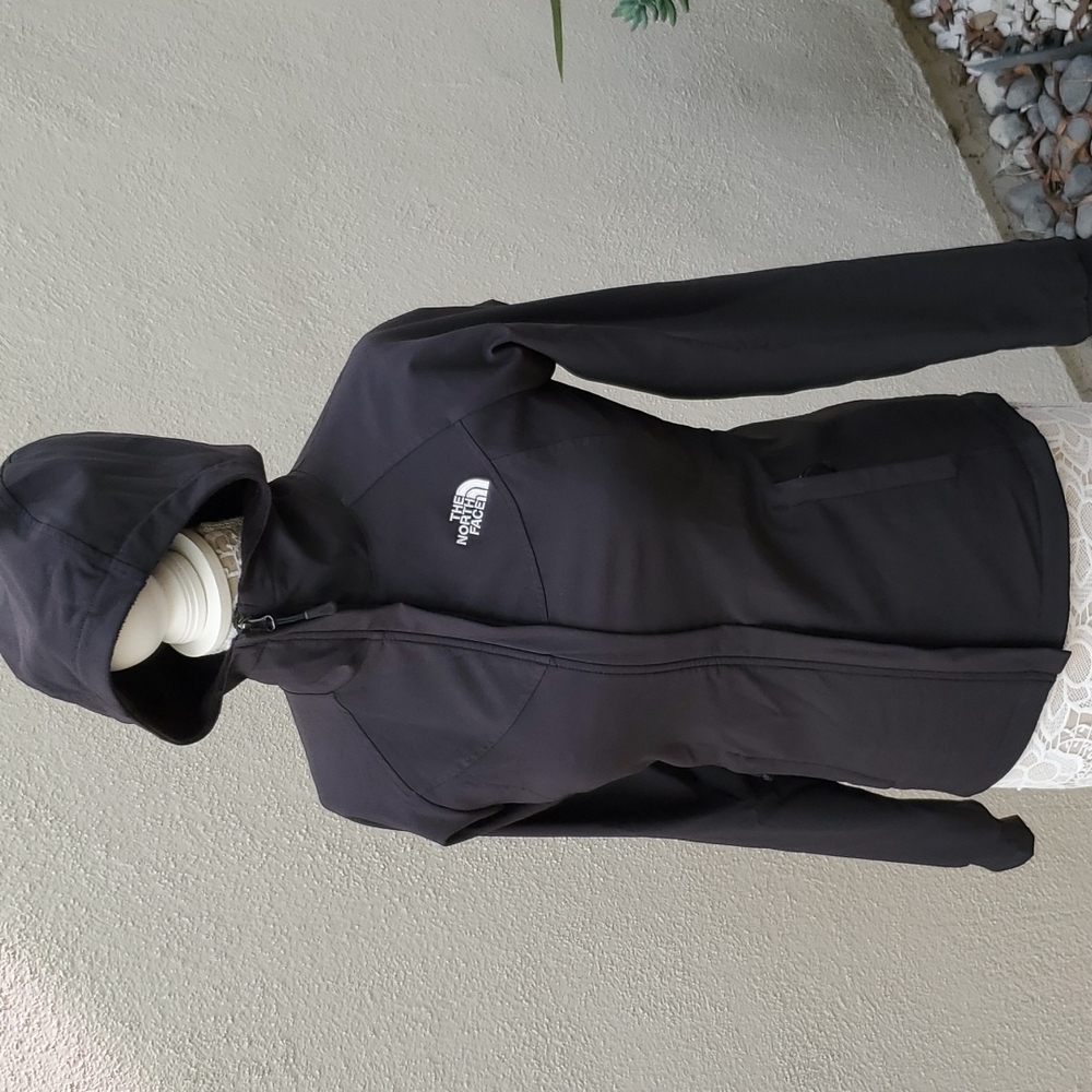 Northface women's Shelbe Raschel Hoodie  XS. Good used condition